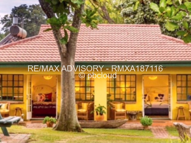 8 Bedroom House for Sale in Borrowdale, Harare