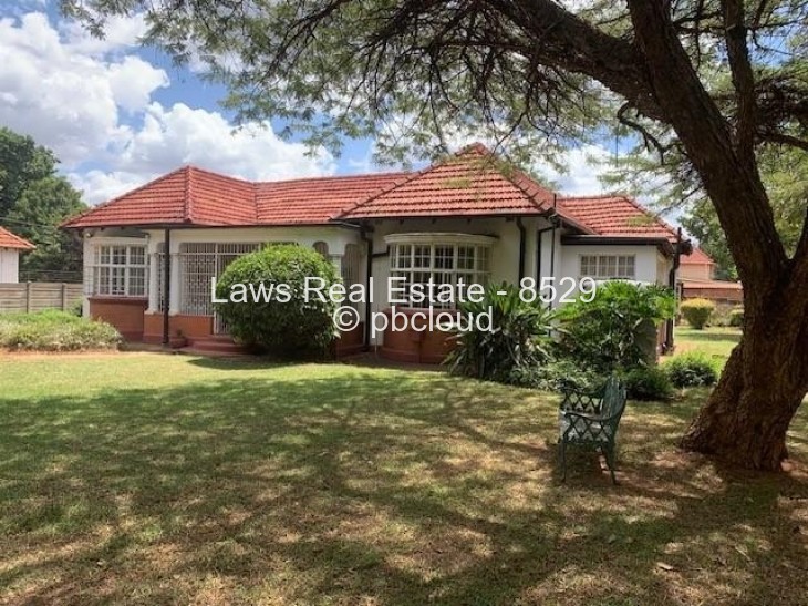 7 Bedroom House for Sale in Milton Park, Harare