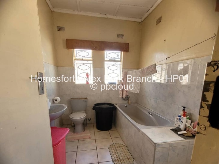 4 Bedroom House to Rent in Zimre Park, Harare