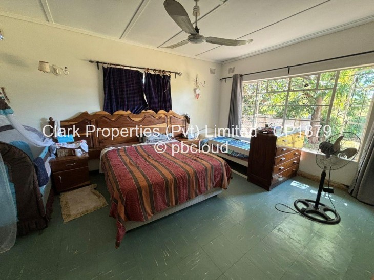 3 Bedroom House for Sale in Banket, Banket