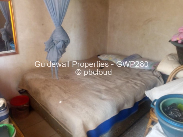 1 Bedroom Cottage/Garden Flat for Sale in Mufakose, Harare