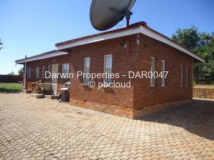 3 Bedroom Cottage/Garden Flat to Rent in Hogerty Hill, Harare