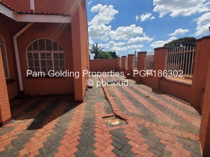 3 Bedroom House to Rent in Bloomingdale, Harare