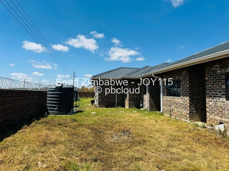 Townhouse/Complex/Cluster for Sale in Marlborough, Harare