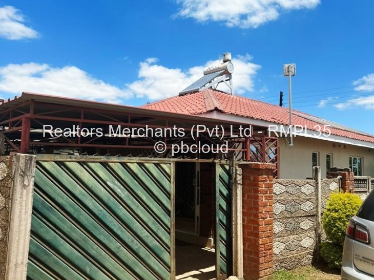 4 Bedroom House to Rent in Crowborough, Harare