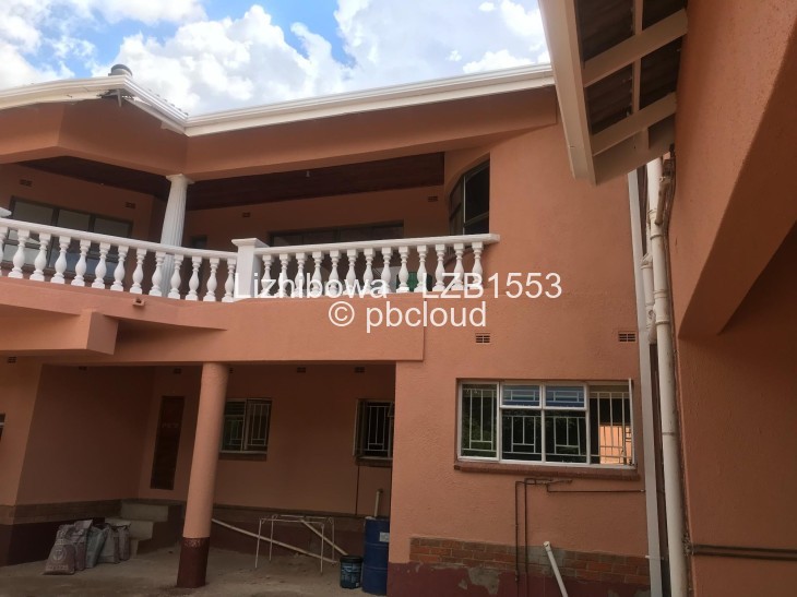 5 Bedroom House to Rent in Hogerty Hill, Harare