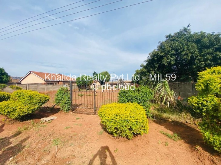2 Bedroom House for Sale in Marimba Park, Harare