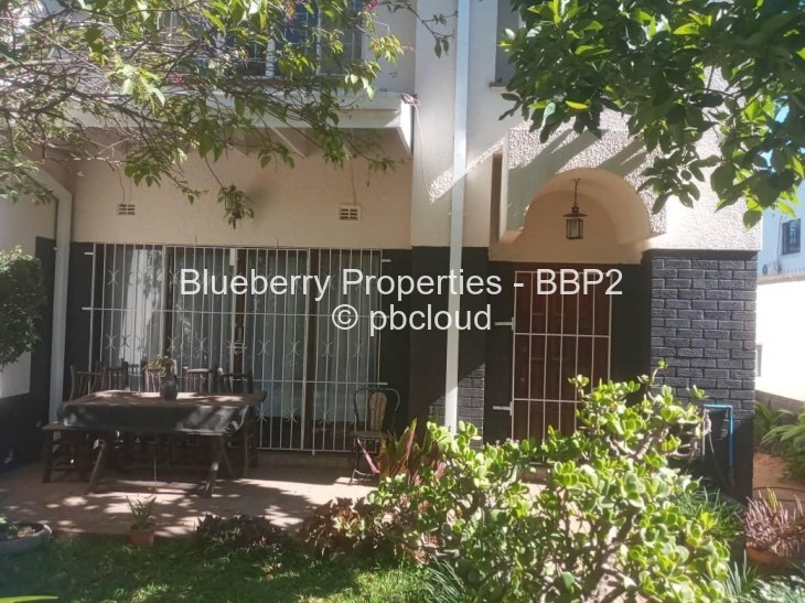 3 Bedroom Cottage/Garden Flat for Sale in Avenues, Harare