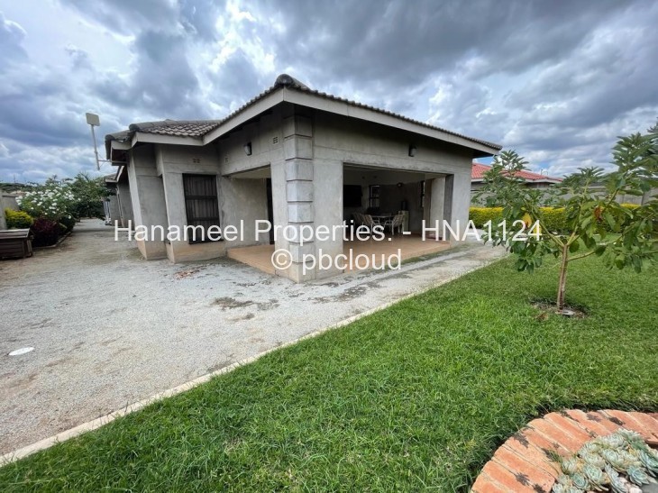 5 Bedroom House for Sale in Fairview, Harare