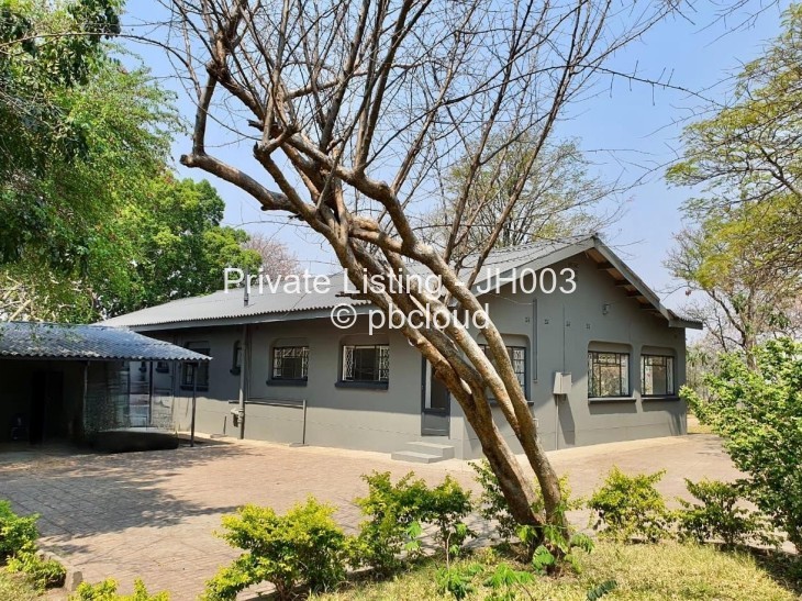 4 Bedroom House for Sale in Hwange, Hwange