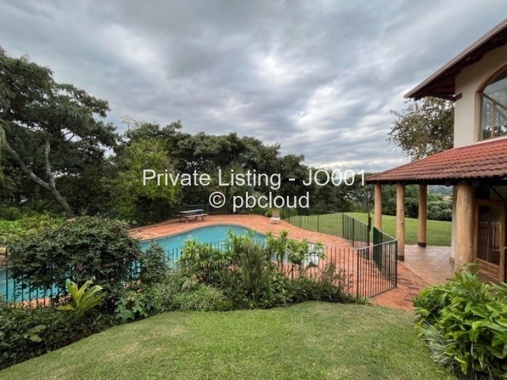 5 Bedroom House to Rent in Borrowdale Brooke, Harare