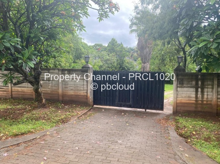 2 Bedroom House for Sale in Greendale, Harare