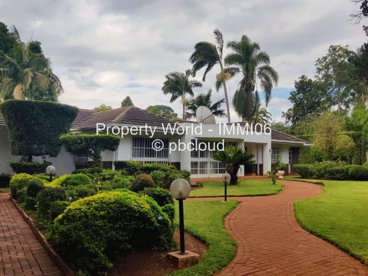 4 Bedroom House for Sale in Vainona, Harare