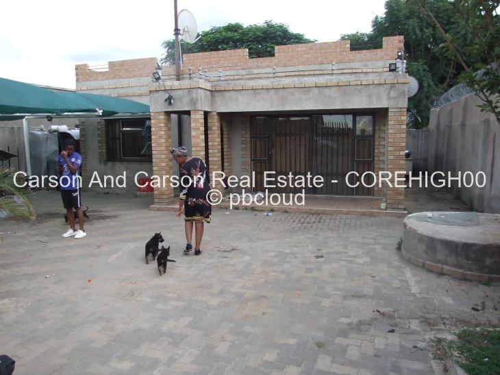 2 Bedroom House for Sale in Highfield, Harare