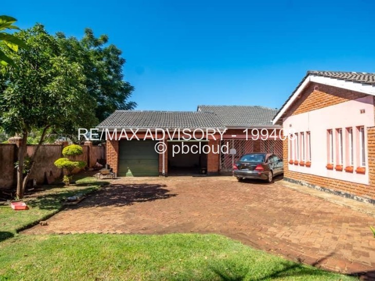 4 Bedroom House for Sale in Haig Park, Harare