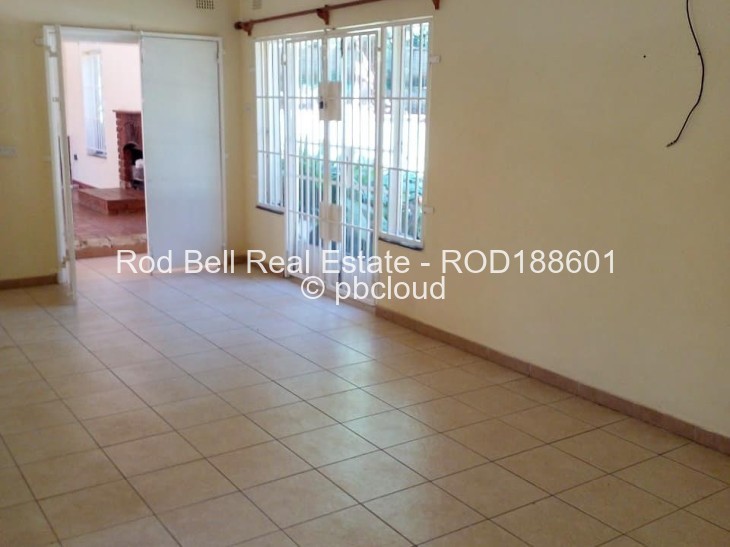 House to Rent in Chisipite, Harare