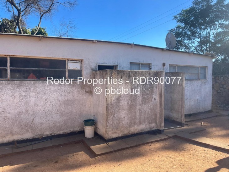 6 Bedroom House for Sale in Hillside Byo, Bulawayo