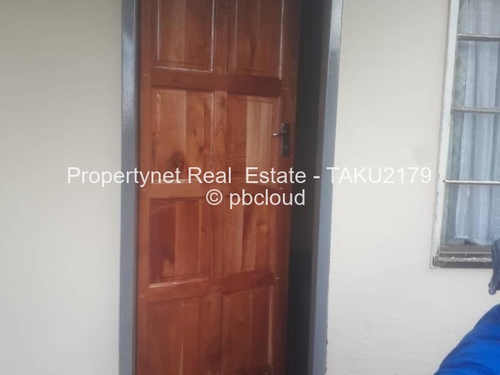 2 Bedroom House for Sale in Mufakose, Harare