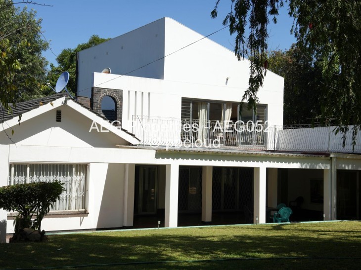 6 Bedroom House to Rent in The Grange, Harare