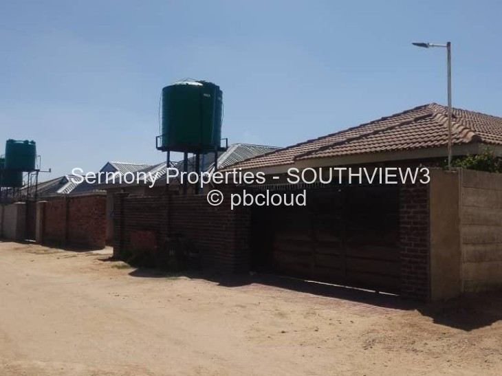 5 Bedroom House to Rent in Southview Park, Harare