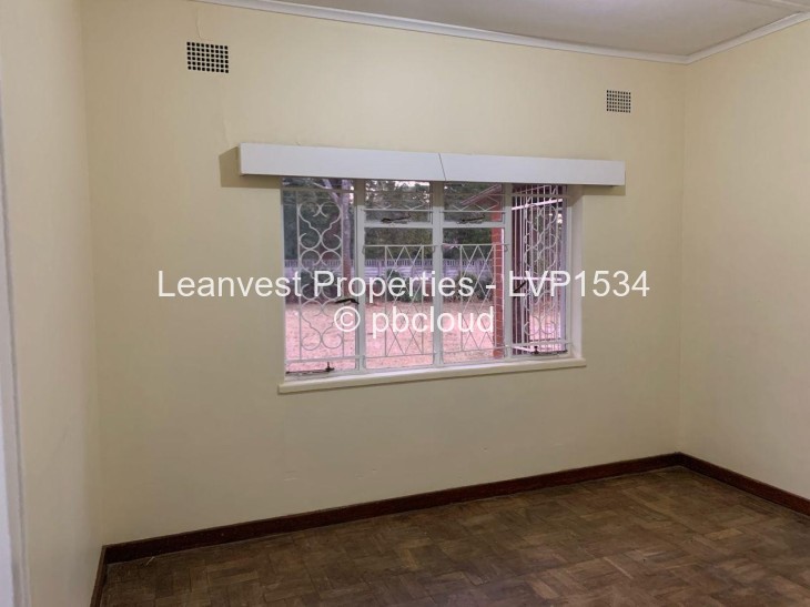 Commercial Property to Rent in Highlands, Harare