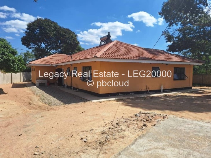 3 Bedroom House for Sale in Waterfalls, Harare