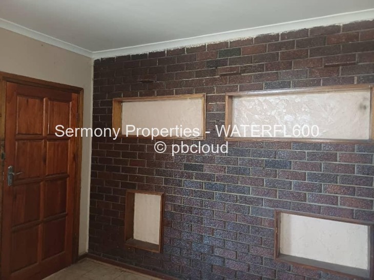 4 Bedroom House to Rent in Waterfalls, Harare