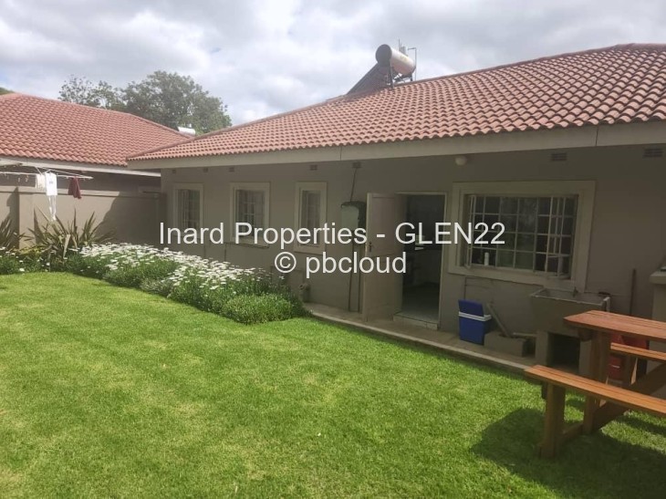 Townhouse/Complex/Cluster to Rent in Glen Lorne, Harare
