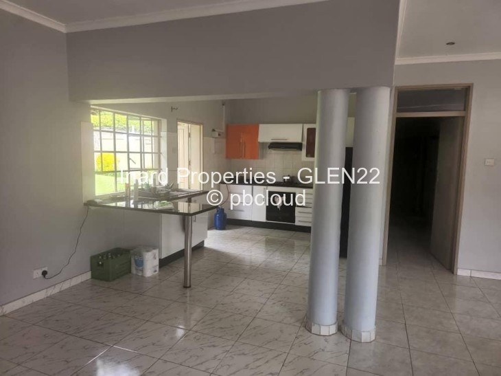 Townhouse/Complex/Cluster to Rent in Glen Lorne, Harare