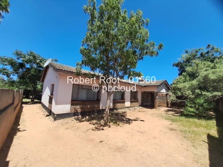 4 Bedroom House for Sale in Cranborne, Harare