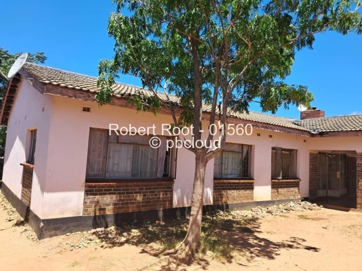 4 Bedroom House for Sale in Cranborne, Harare