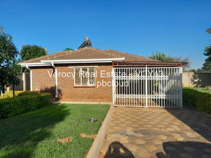 3 Bedroom Cottage/Garden Flat to Rent in Mount Pleasant Heights, Harare
