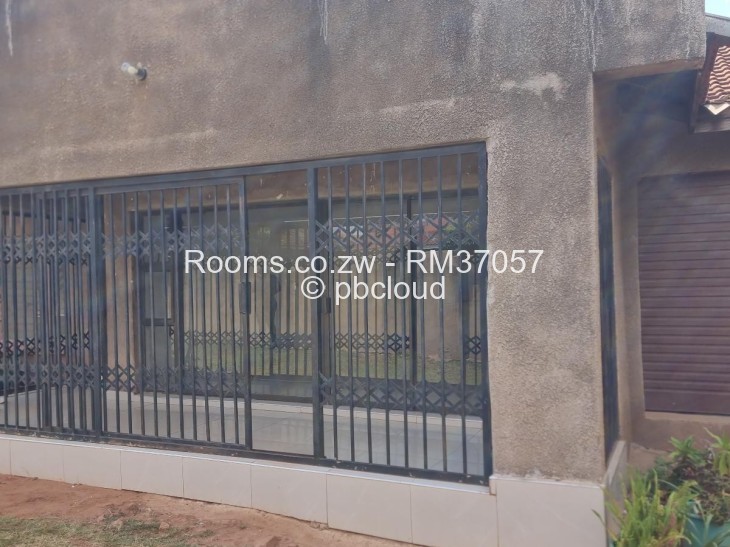 Room to Rent in Dawnview Park, Harare