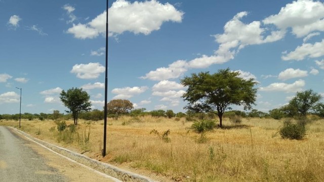 Land for Sale in Riverside North