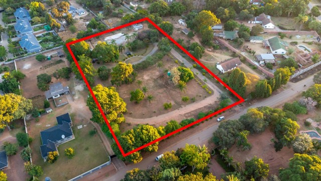 Land for Sale in Greendale North