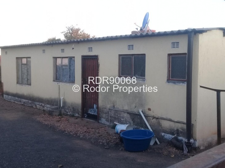 House for Sale in Emganwini