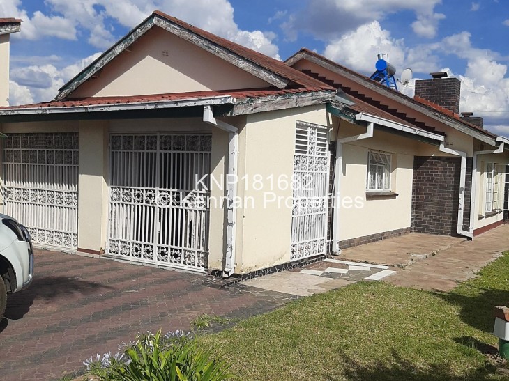 House for Sale in Seke