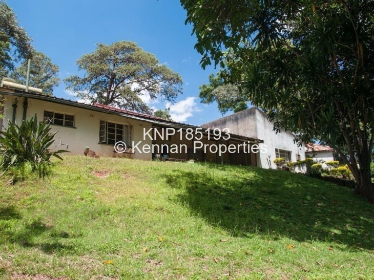 House for Sale in Penhalonga