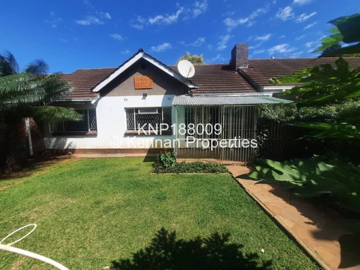 Cottage/Garden Flat for Sale in Avondale West
