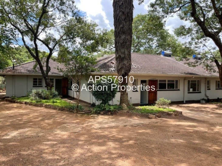 House to Rent in Chisipite