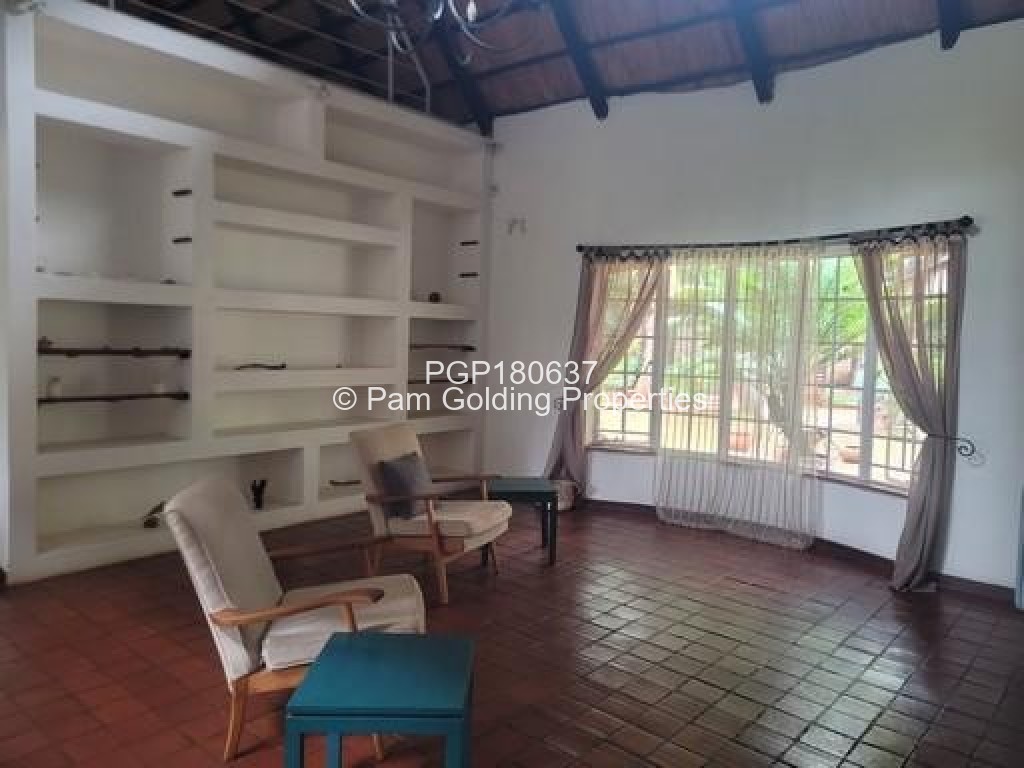 House to Rent in Emerald Hill