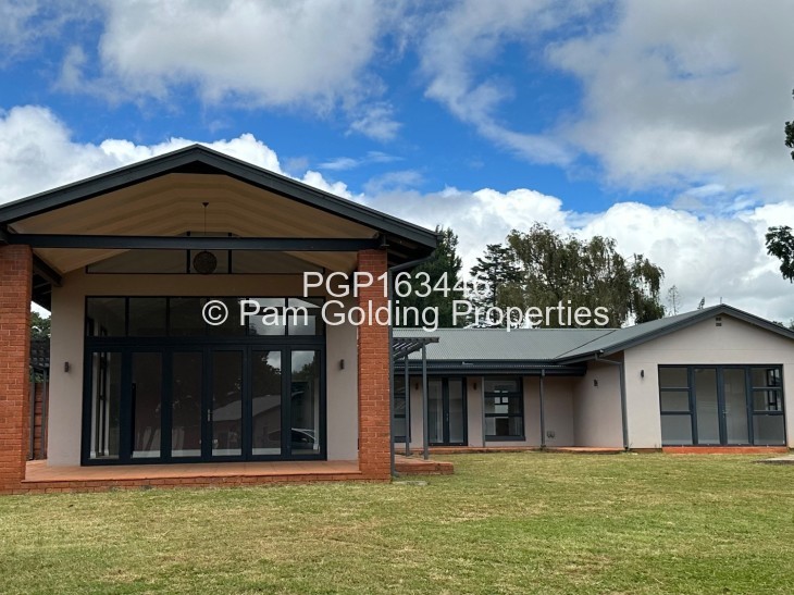 Townhouse/Cluster to Rent in Helensvale