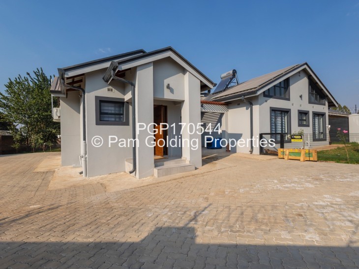 Townhouse/Complex/Cluster for Sale in Quinnington