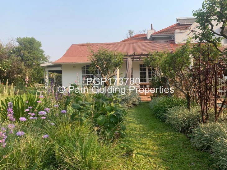 Cottage/Garden Flat to Rent in Belgravia