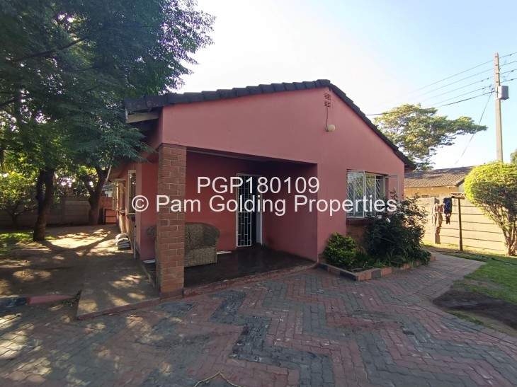House for Sale in Msasa Park
