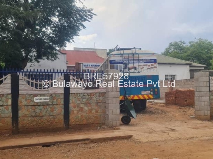 Townhouse/Complex/Cluster for Sale in Bulawayo City Centre