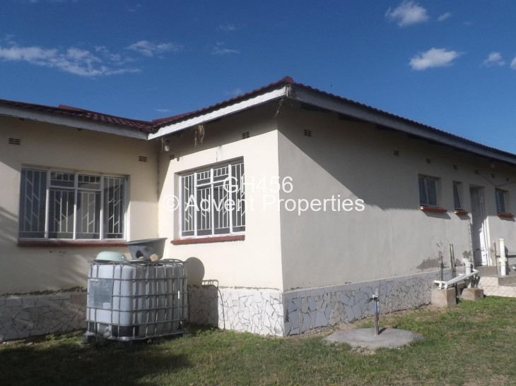 House for Sale in Chitungwiza